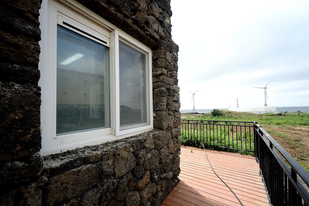 Maison Sondemul Guesthouse Jeju Exterior photo